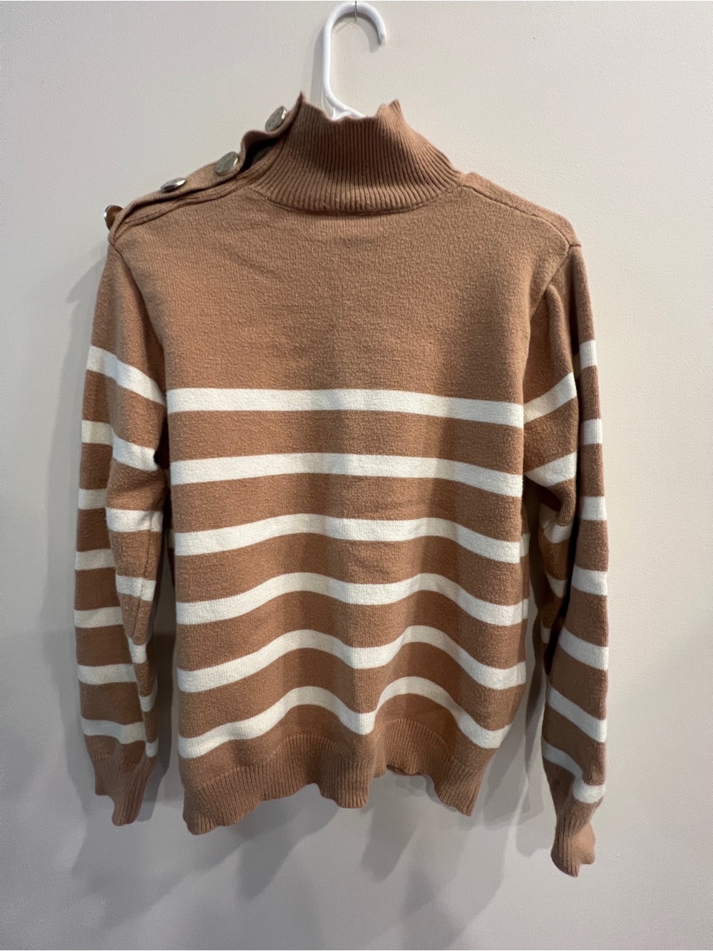 Striped Mock Neck Sweater in Camel and White